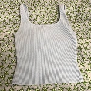 Aritizia babaton light blue tank